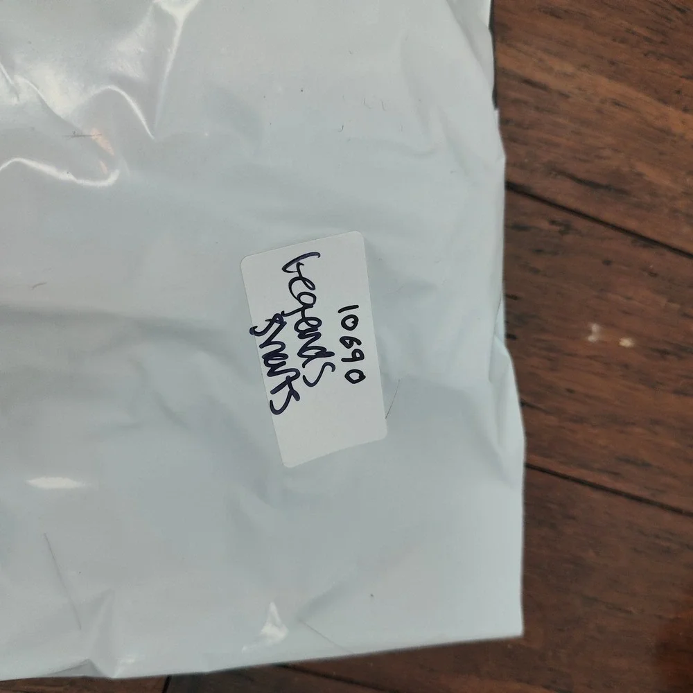 Legends Luka Shorts Mens XL Athletic Navy Blue Zipper‎ Pocket Laser Cut Vents